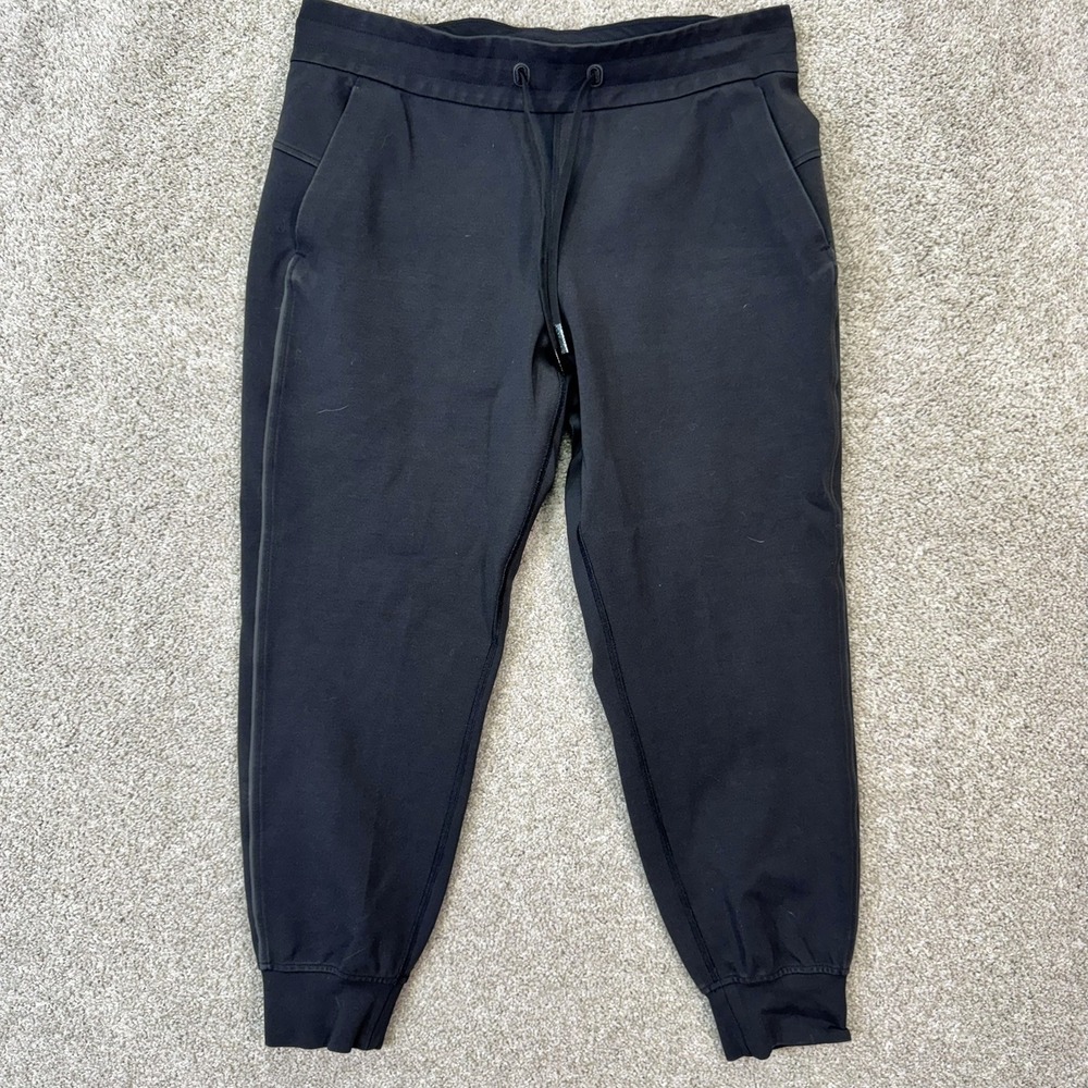 Lululemon Joggers Men 12 Black Tencel Lyocell Blend Athletic Training EUC
